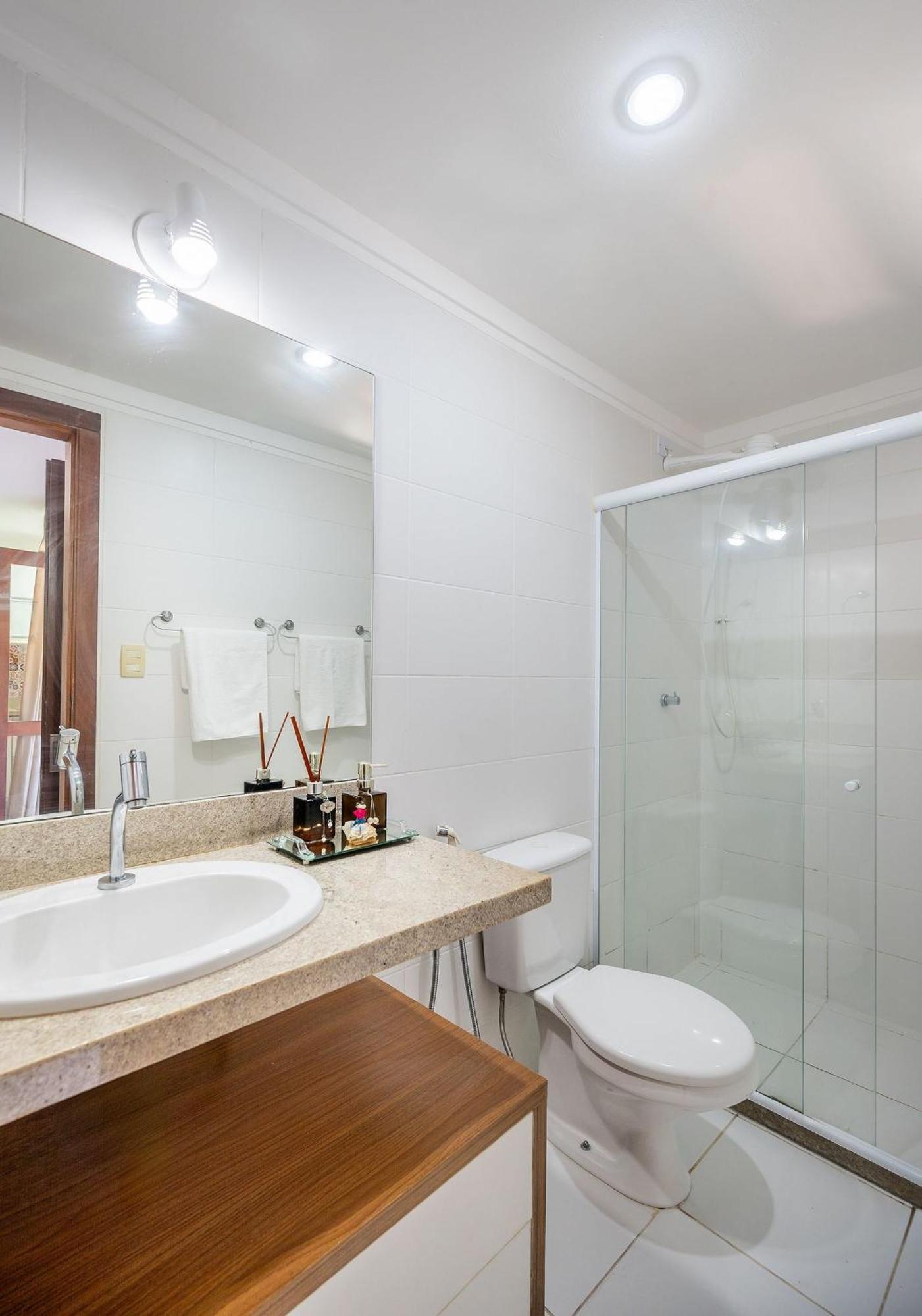 Moderno 1 Quarto Dentro Da Vila Praia do Forte Luaran gambar
